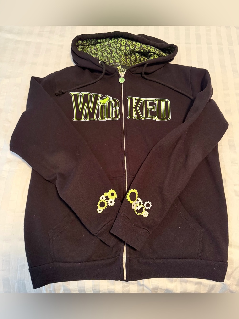 Wicked the Musical Zip Up Hoodie Size Large